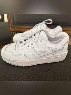 New Balance 550 Kids All-White Lace-Up Sneakers new never worn